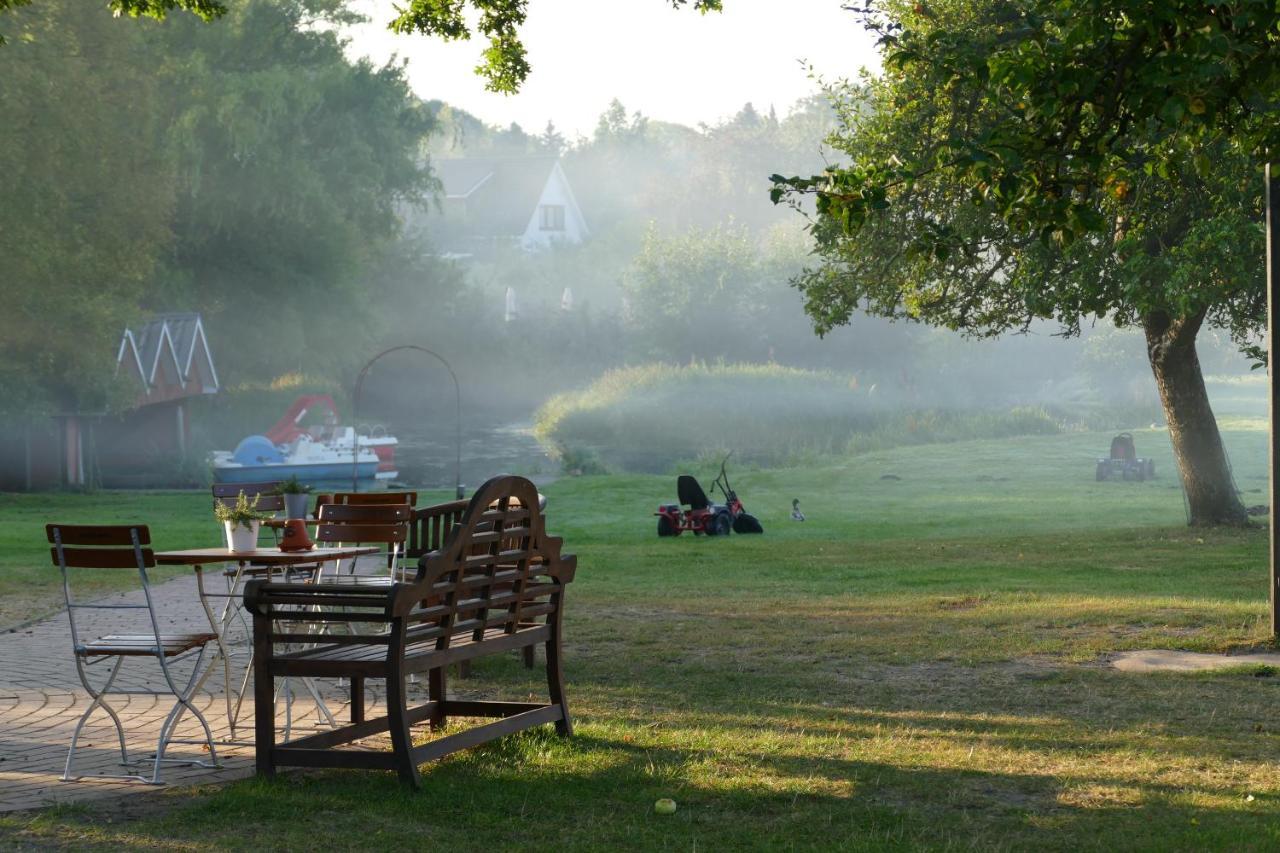 Landgasthof Kasch - Hotel Und Restaurant Malente Esterno foto