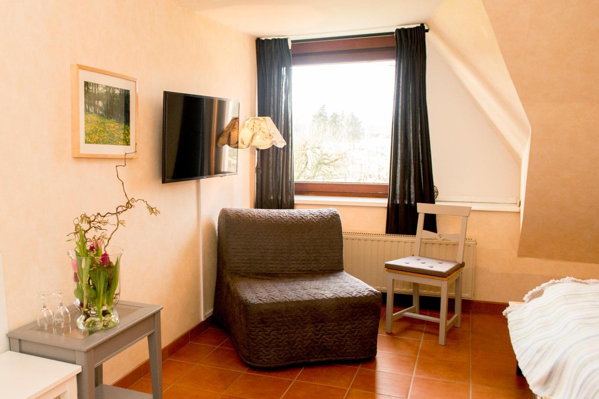 Landgasthof Kasch - Hotel Und Restaurant Malente Esterno foto